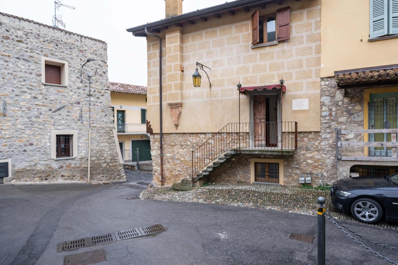 Ferienwohnung Le Chateau Franciacorta - By Host4U Colombaro  Exterior foto