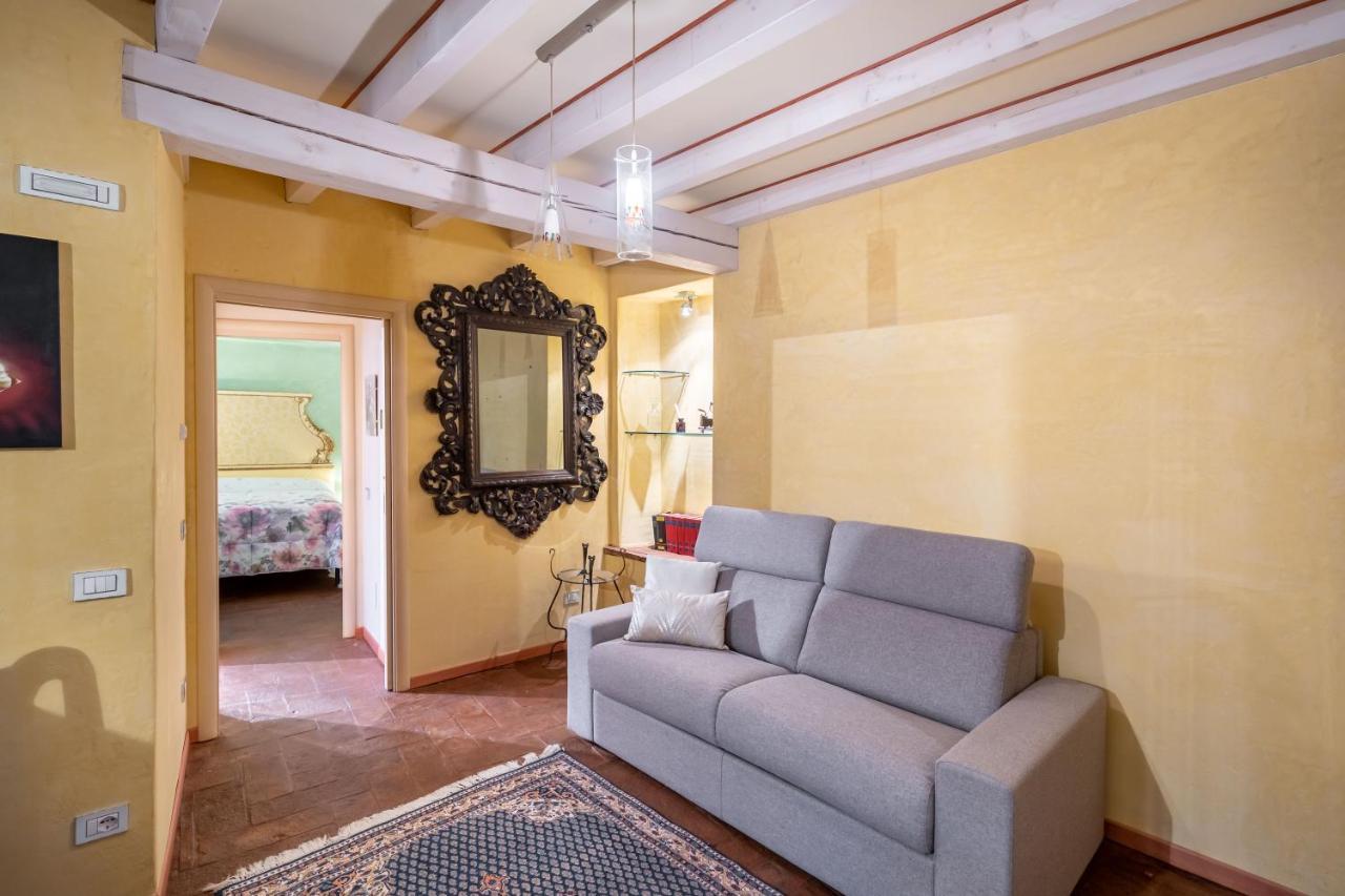 Ferienwohnung Le Chateau Franciacorta - By Host4U Colombaro  Exterior foto